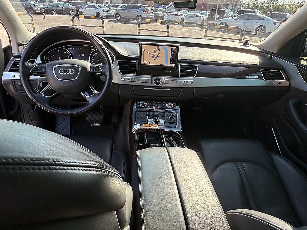 아우디 A8 뉴A8 4.2 TDI 콰트로 LWB 이미지 5