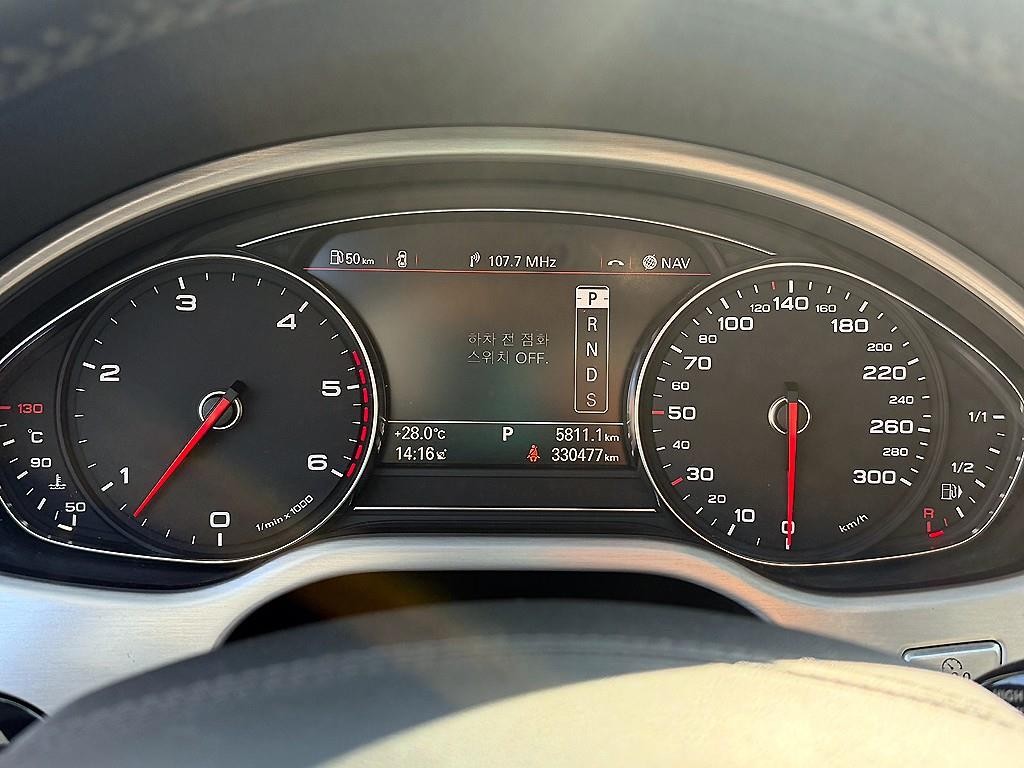아우디 A8 뉴A8 4.2 TDI 콰트로 LWB 이미지 9