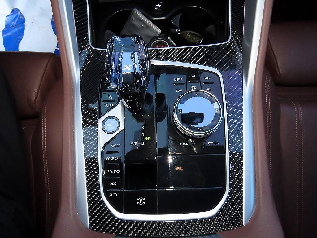 BMW X6 X6 (G06) M50i 이미지 11