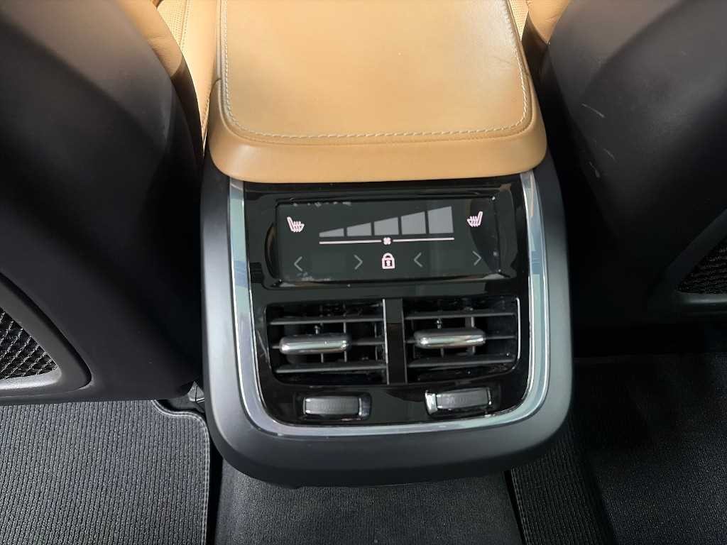 볼보 V90 V90 크로스컨트리 D5 프로 AWD 이미지 13