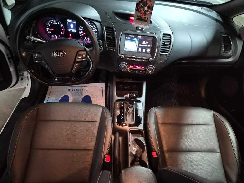 기아 K3 더뉴 K3 1.6 GDI 프레스티지 기본형 이미지 10