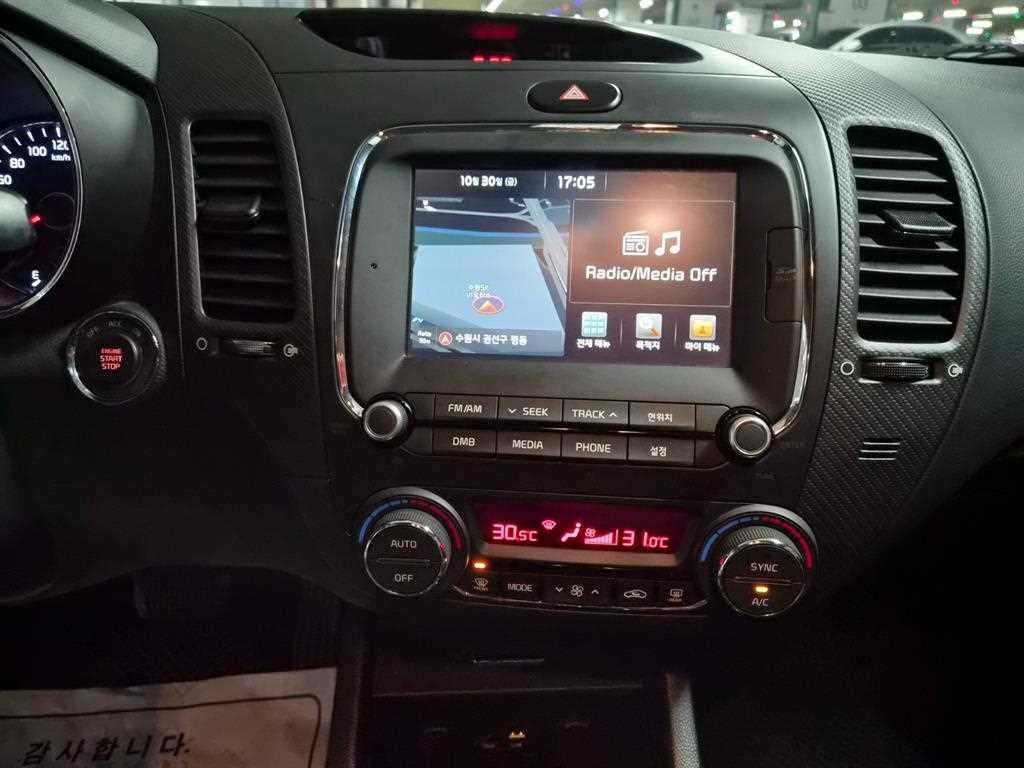 기아 K3 더뉴 K3 1.6 GDI 프레스티지 기본형 이미지 15