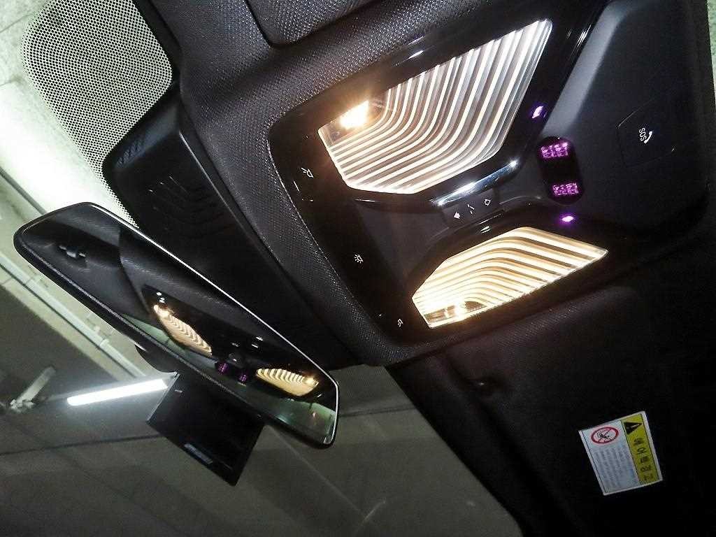 BMW 5시리즈 5시리즈 (G30) 530i xDrive M 스포츠 플러스 이미지 16