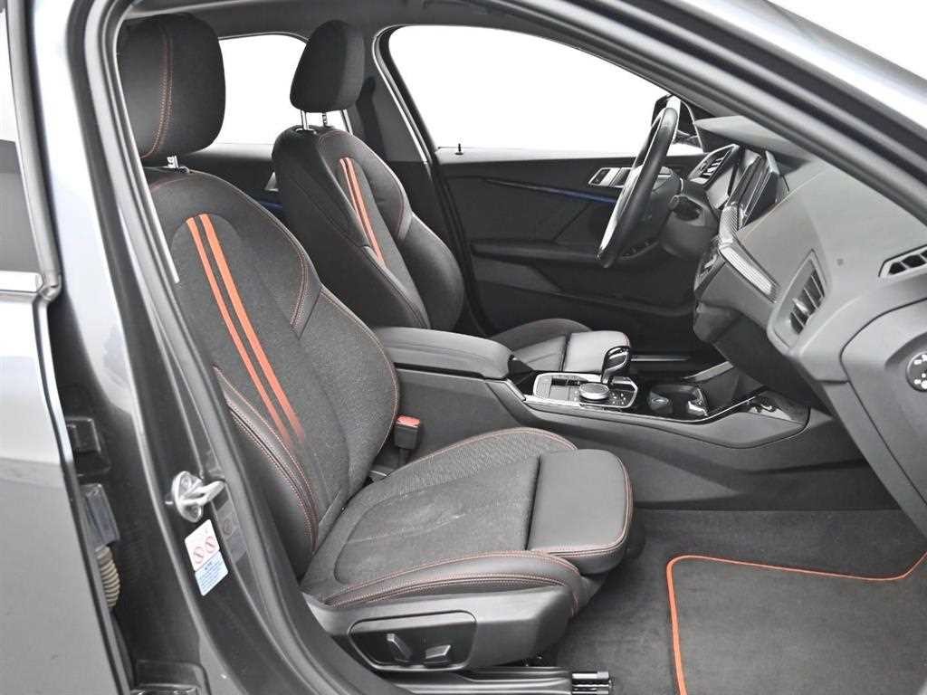 BMW 1시리즈 1시리즈 (F40) 118d 스포츠 이미지 10