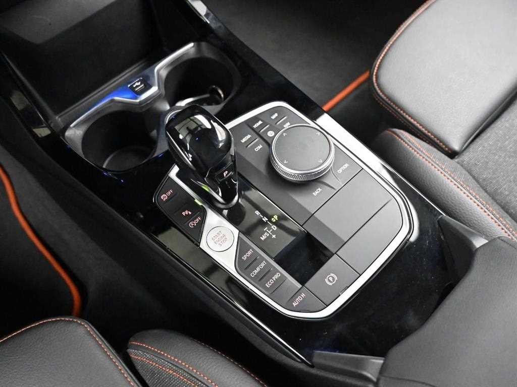 BMW 1시리즈 1시리즈 (F40) 118d 스포츠 이미지 9