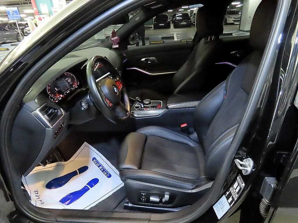 BMW 3시리즈 3시리즈 (G20) 320i M 스포츠 이미지 6