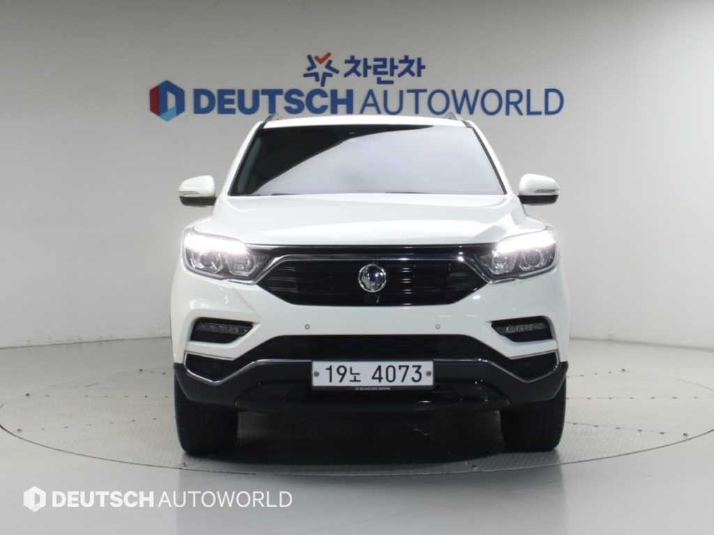 KG모빌리티(쌍용) 렉스턴 G4렉스턴 디젤 2.2 4WD 프라임 이미지 3