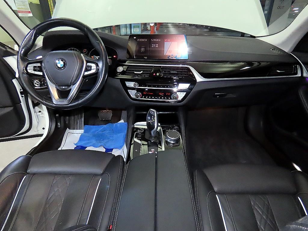 BMW 5시리즈 5시리즈 (G30) 530i xDrive 럭셔리 플러스 이미지 10