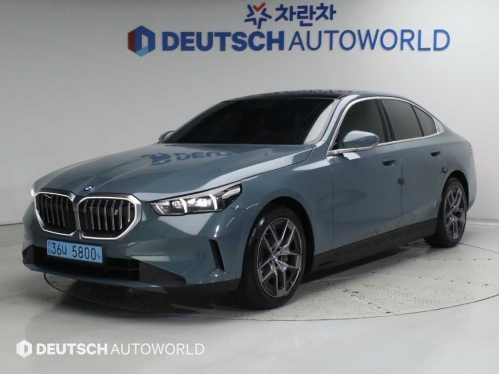 BMW i5 eDrive 40 기본형 이미지 1