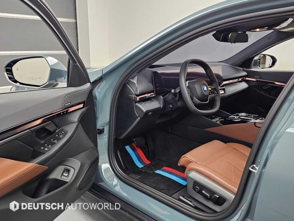 BMW i5 eDrive 40 기본형 이미지 11