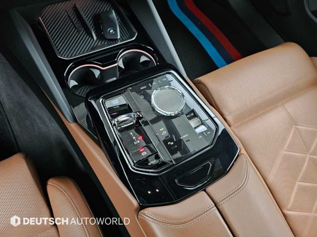 BMW i5 eDrive 40 기본형 이미지 9