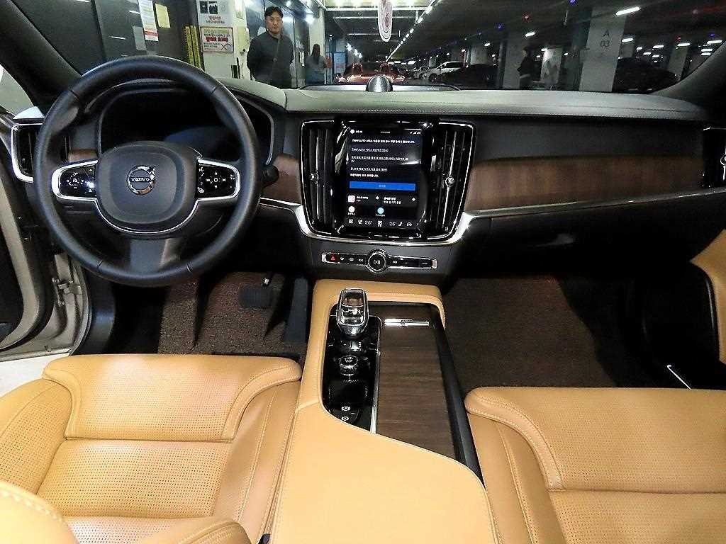 볼보 S90 B5 얼티메이트 브라이트 이미지 10