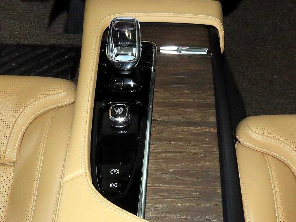 볼보 S90 B5 얼티메이트 브라이트 이미지 12