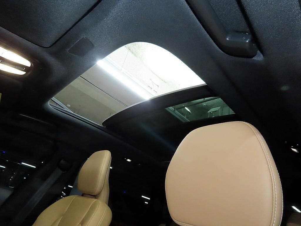볼보 S90 B5 얼티메이트 브라이트 이미지 16