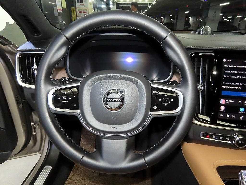 볼보 S90 B5 얼티메이트 브라이트 이미지 8