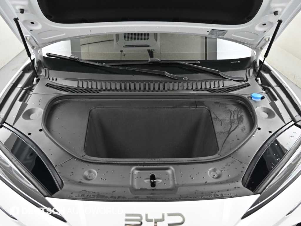 BYD 씨라이언 7 베이스 이미지 6