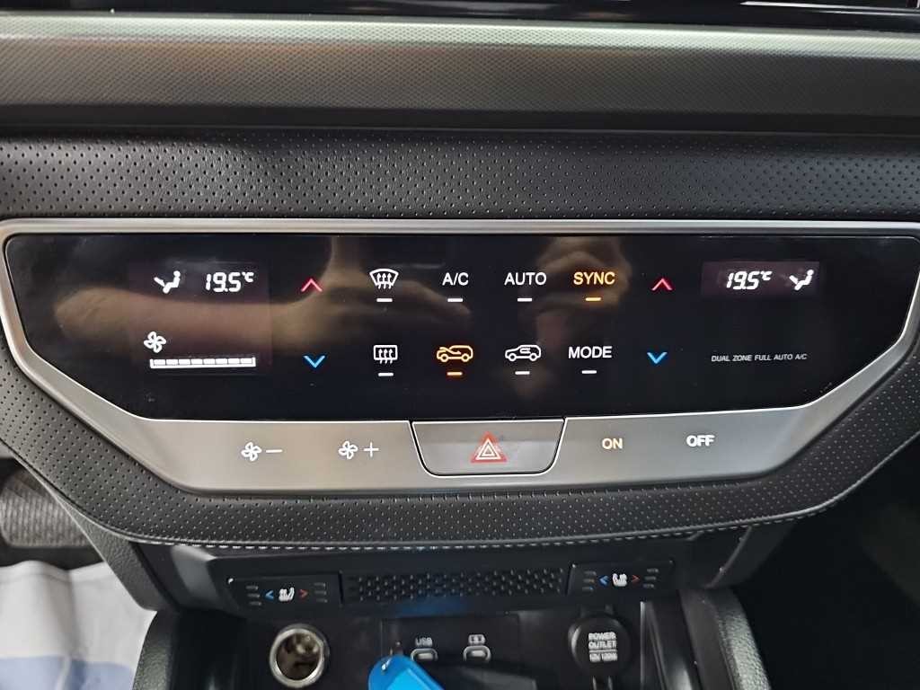 KG모빌리티(쌍용) 렉스턴 더 뉴 렉스턴 스포츠 디젤 2.2 4WD 쿨멘 프레스티지 이미지 10