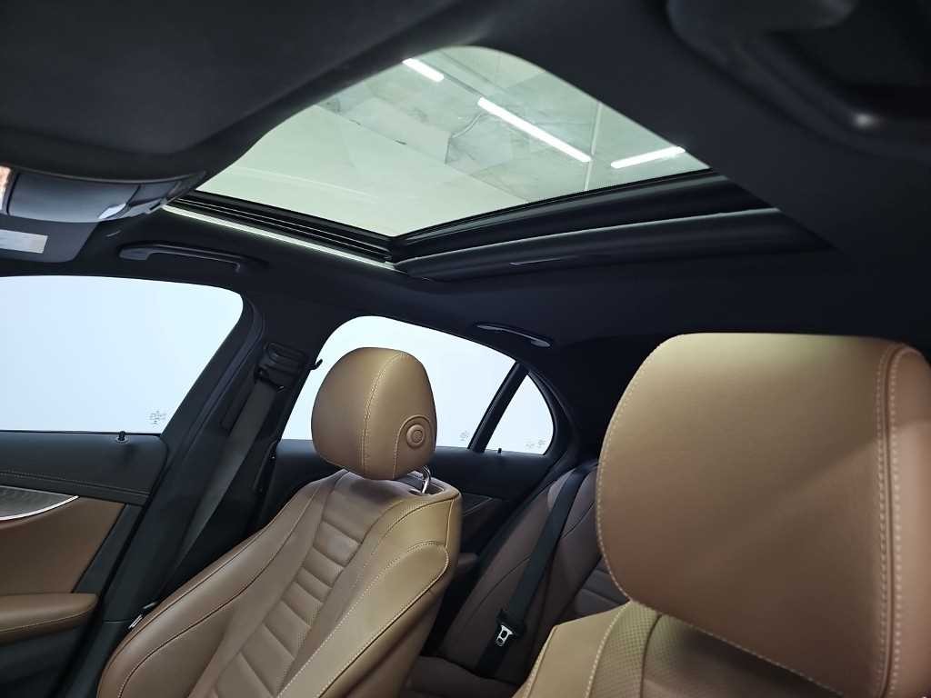 벤츠 E 클래스 E-클래스 W213 E350 4MATIC 아방가르드 이미지 13