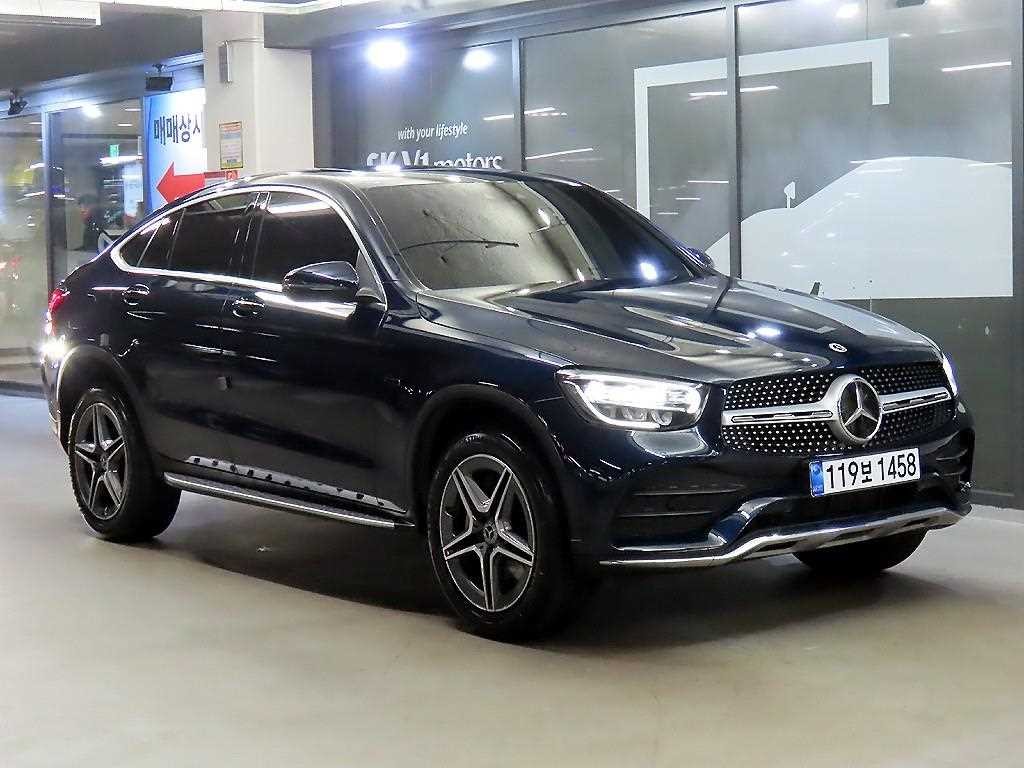 벤츠 GLC 클래스 GLC클래스 X253 GLC 300 e 4MATIC 쿠페 이미지 1