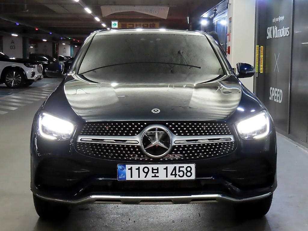 벤츠 GLC 클래스 GLC클래스 X253 GLC 300 e 4MATIC 쿠페 이미지 2