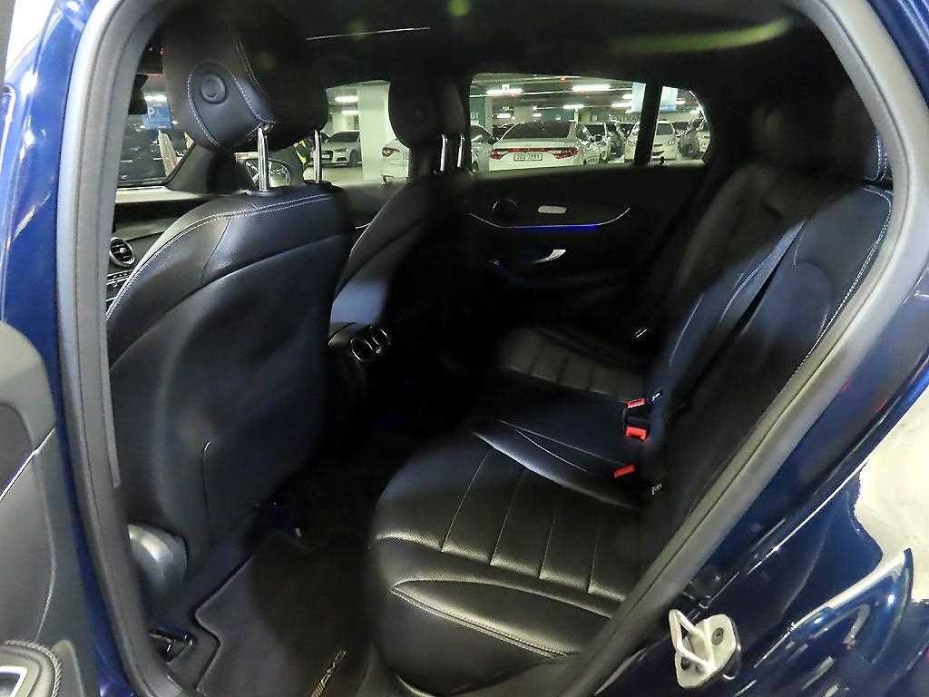 벤츠 GLC 클래스 GLC클래스 X253 GLC 300 e 4MATIC 쿠페 이미지 7