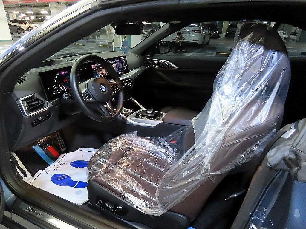 BMW 4시리즈 4시리즈 (G22) 420i 컨버터블 M 스포츠 이미지 9