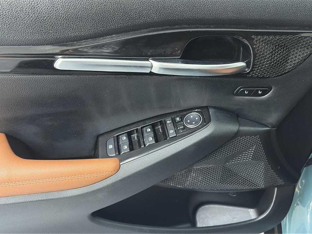 기아 셀토스 더 뉴 셀토스 가솔린 1.6 터보 4WD 시그니처 이미지 17