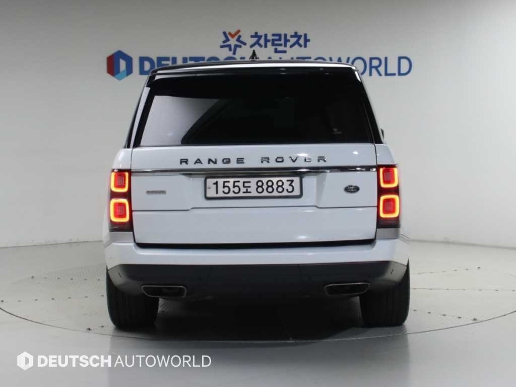 랜드로버 레인지로버 레인지로버 4세대 4.4 SDV8 AB LWB 디젤 이미지 4