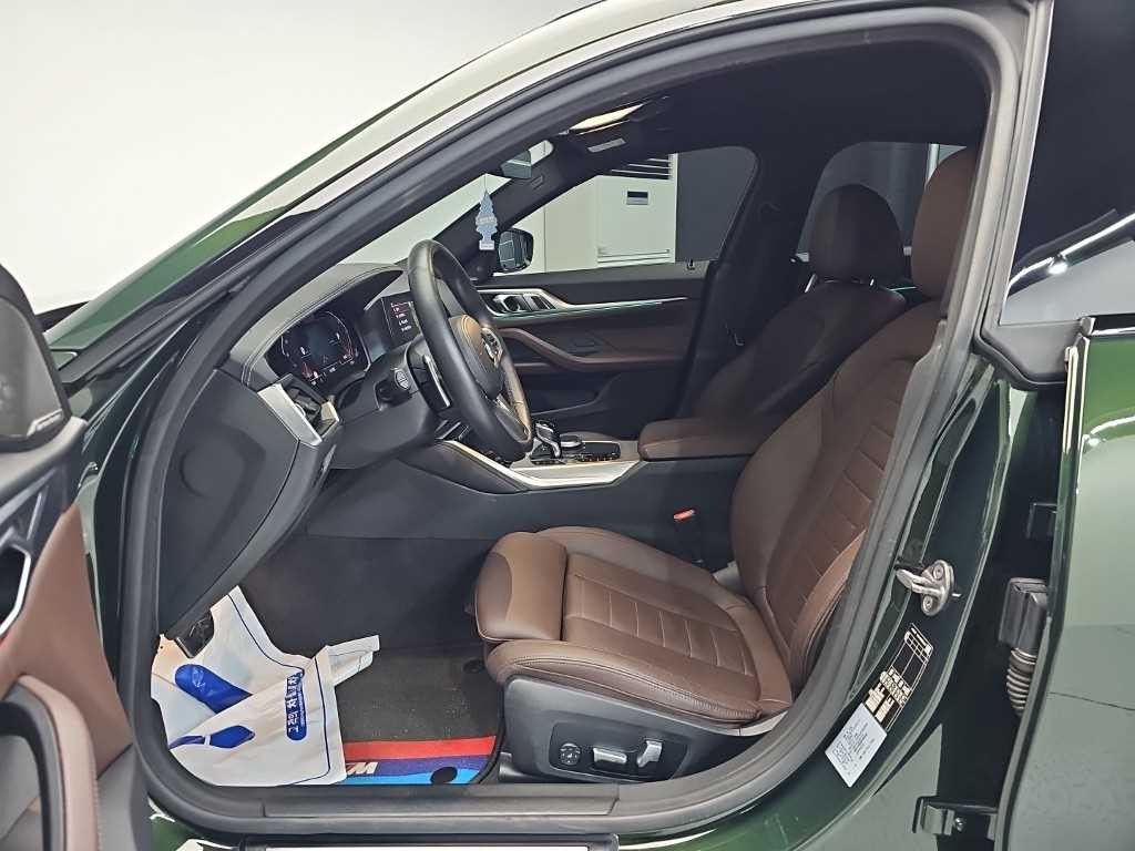 BMW 4시리즈 4시리즈 (G22) 420i 그란쿠페M 스포츠 퍼포먼스팩 이미지 11