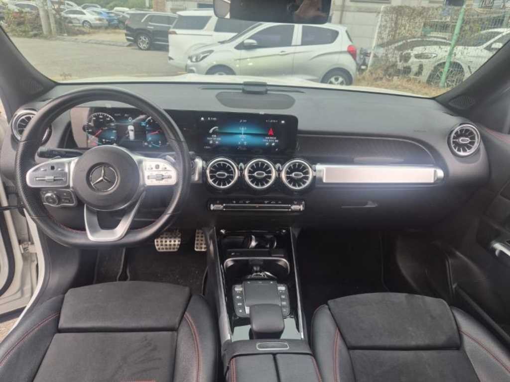 벤츠 GLB 클래스 GLB클래스 X247 GLB 250 4MATIC 이미지 12