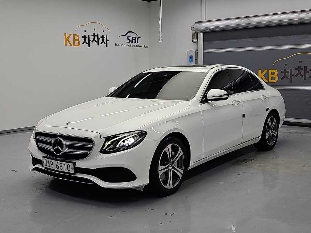 벤츠 E 클래스 E-클래스 W213 E300 아방가르드 이미지 1