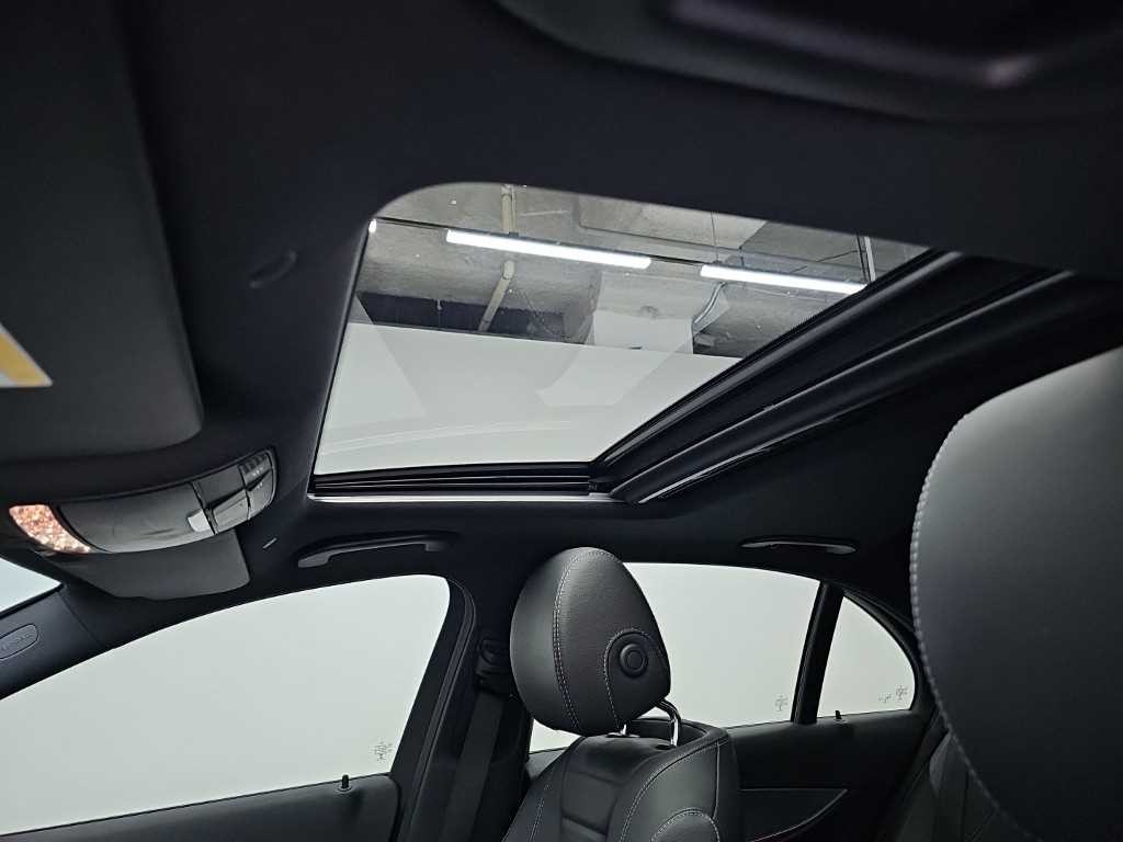벤츠 E 클래스 E-클래스 W213 E300 아방가르드 이미지 15