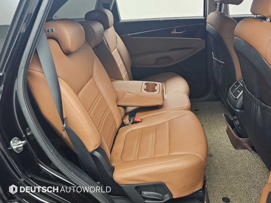기아 쏘렌토 더 뉴 쏘렌토 디젤 2.0 2WD 노블레스 이미지 12