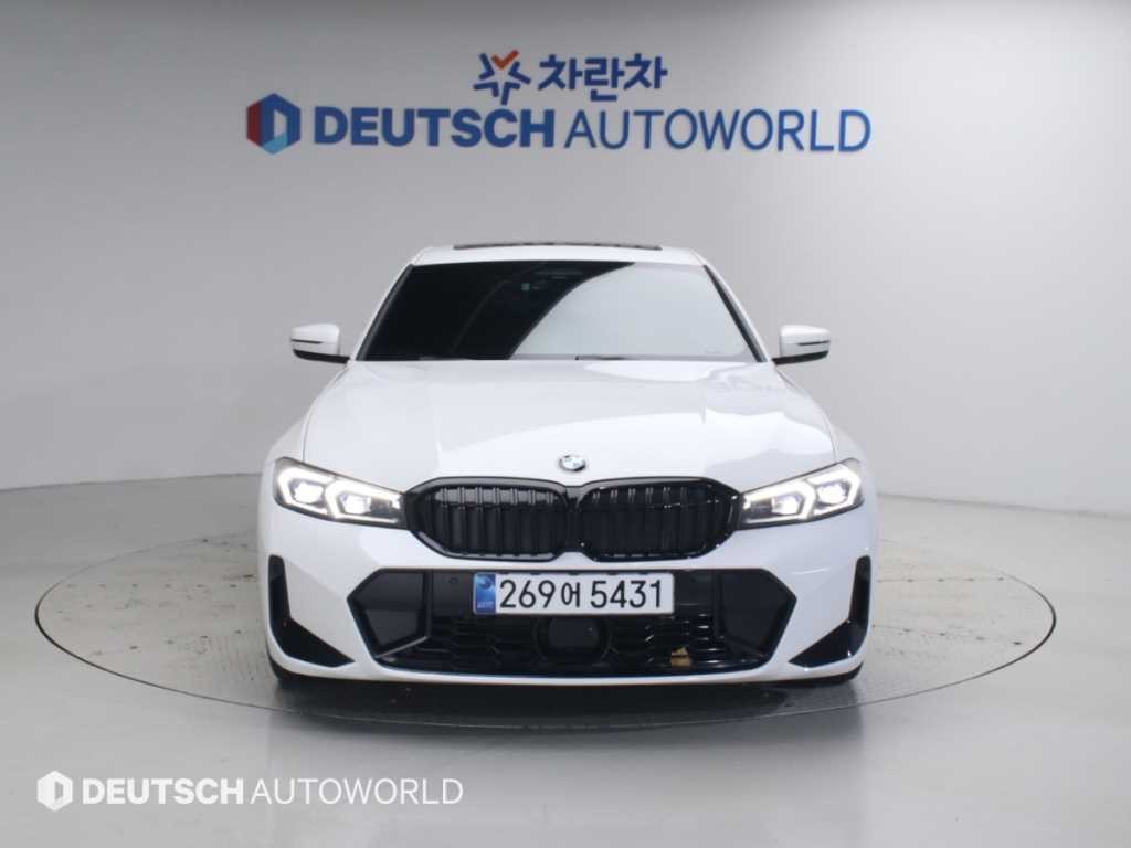 BMW 3시리즈 3시리즈 (G20) 320i M 스포츠 이미지 1