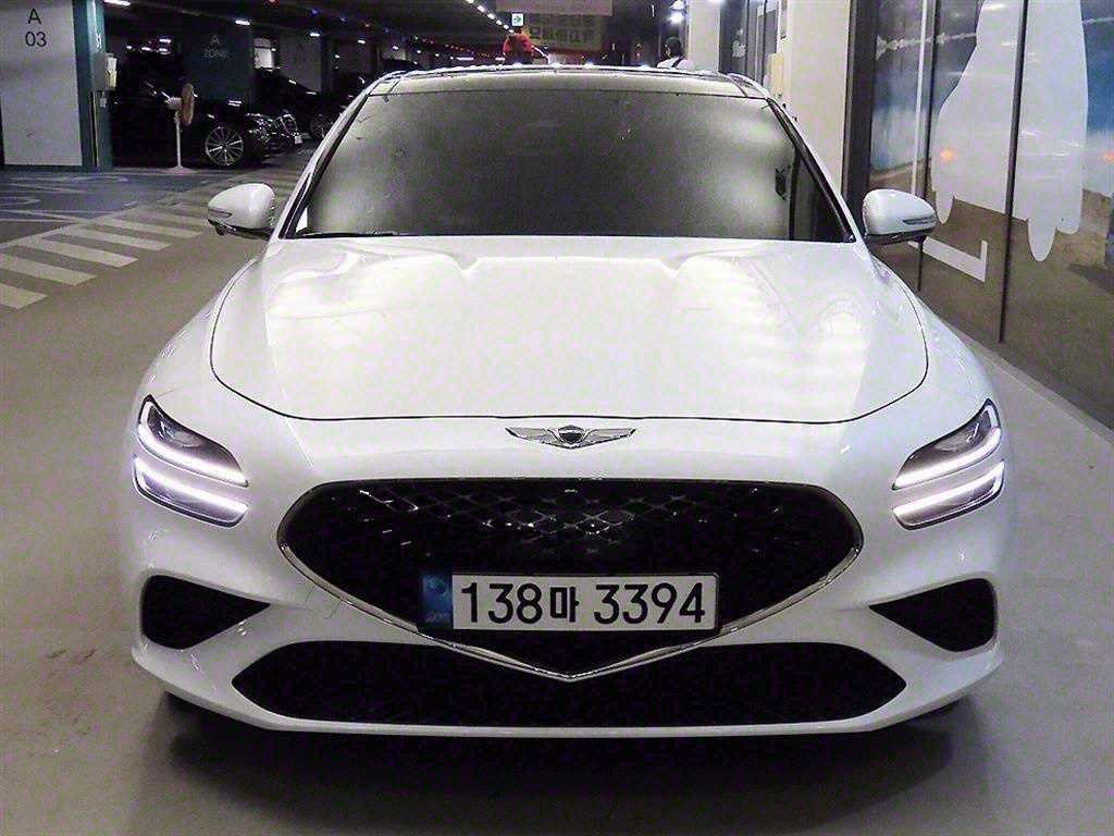 제네시스 G70 더 뉴 G70 가솔린 2.0T 2WD 스포츠 패키지 이미지 2