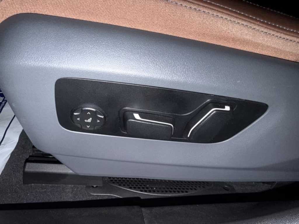 BMW 5시리즈 5시리즈 (G60) 530i xDrive M 스포츠 이미지 16