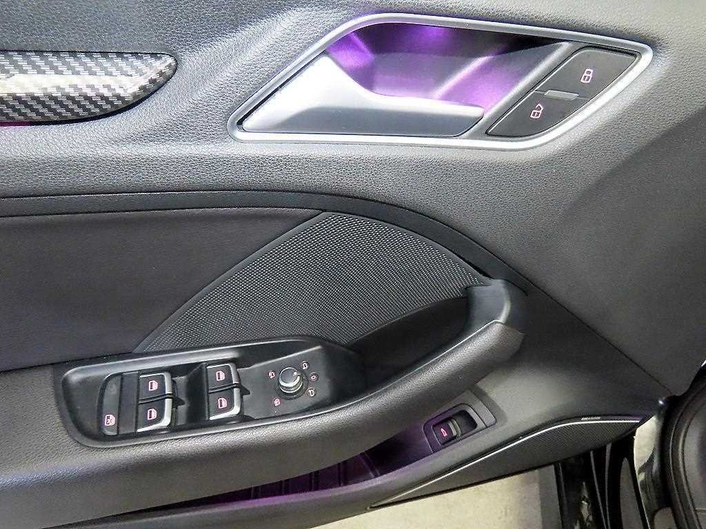 아우디 S3 2.0 TFSI 콰트로 이미지 13