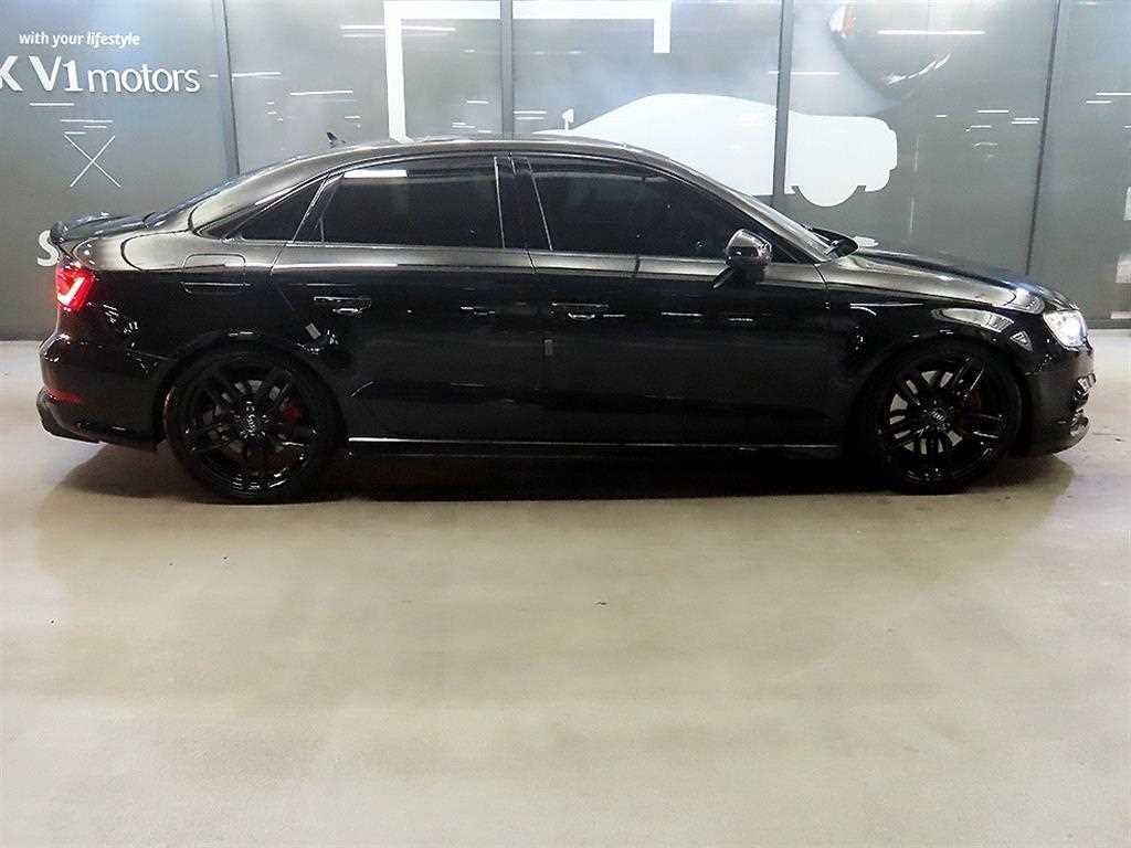 아우디 S3 2.0 TFSI 콰트로 이미지 3