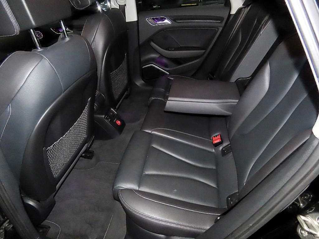 아우디 S3 2.0 TFSI 콰트로 이미지 7