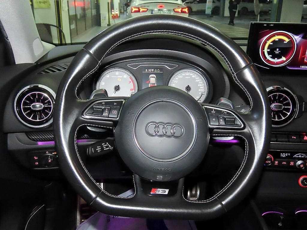 아우디 S3 2.0 TFSI 콰트로 이미지 8