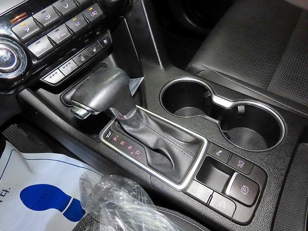 기아 스포티지 스포티지 더 볼드 2.0 가솔린 2WD 노블레스 이미지 12