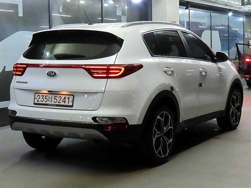 기아 스포티지 스포티지 더 볼드 2.0 가솔린 2WD 노블레스 이미지 4