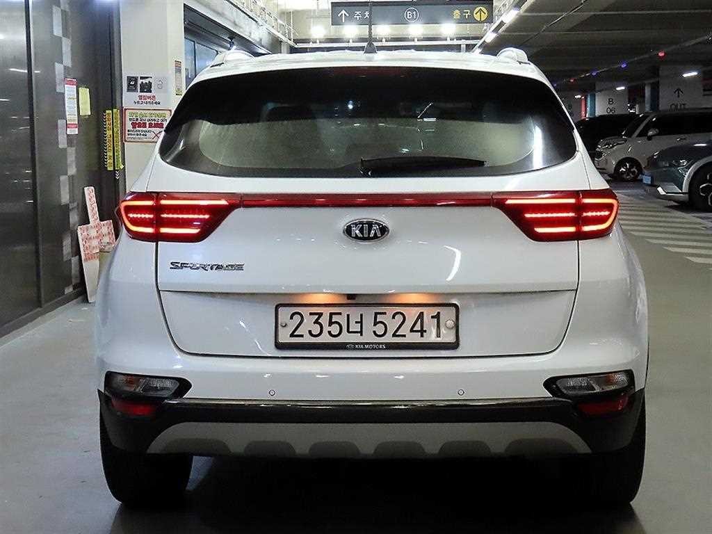 기아 스포티지 스포티지 더 볼드 2.0 가솔린 2WD 노블레스 이미지 5