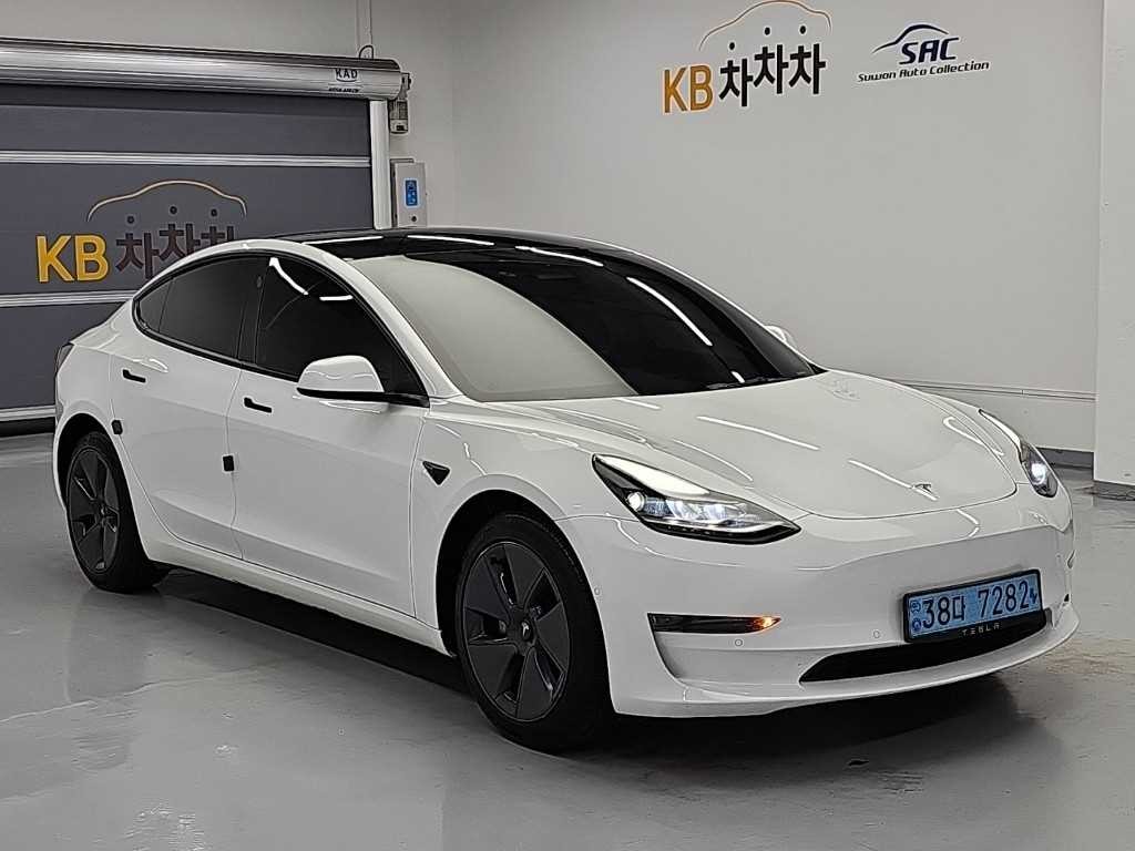테슬라 모델 3 RWD 이미지 4