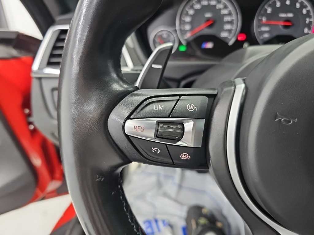 BMW 4시리즈 M4 (F82) 컨버터블 컴패티션 이미지 16