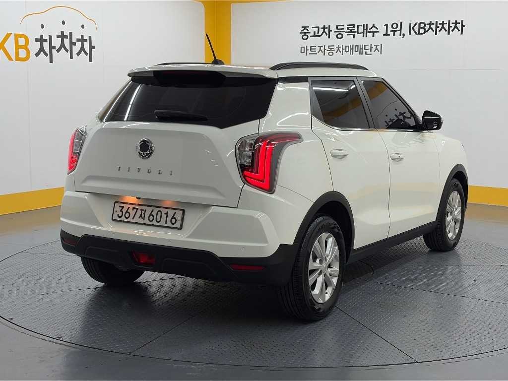 KG모빌리티(쌍용) 티볼리 베리 뉴 티볼리 2WD 디젤 1.6 V5 이미지 4