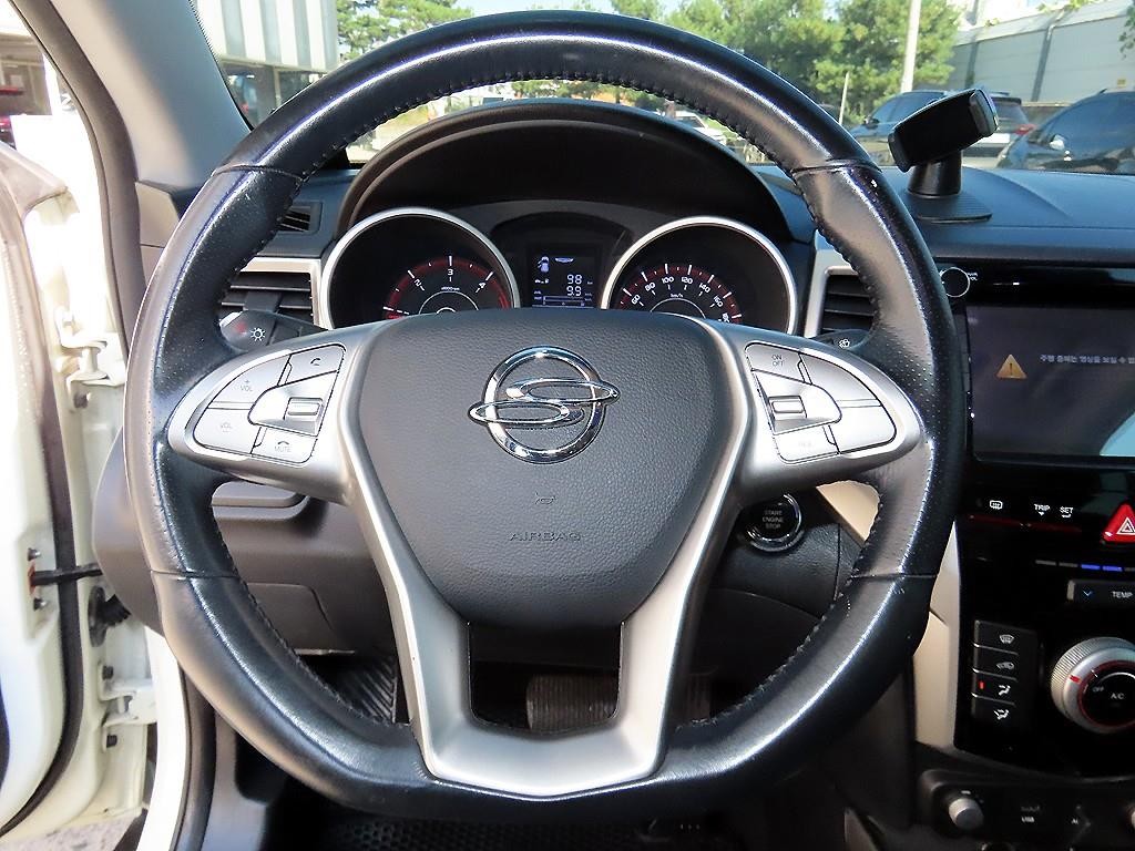 KG모빌리티(쌍용) 티볼리 가솔린 2WD 1.6 VX 이미지 8