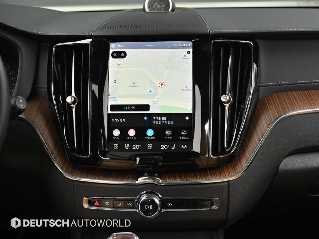 볼보 XC60 XC60(2세대) B5 AWD 얼티메이트 브라이트 이미지 14