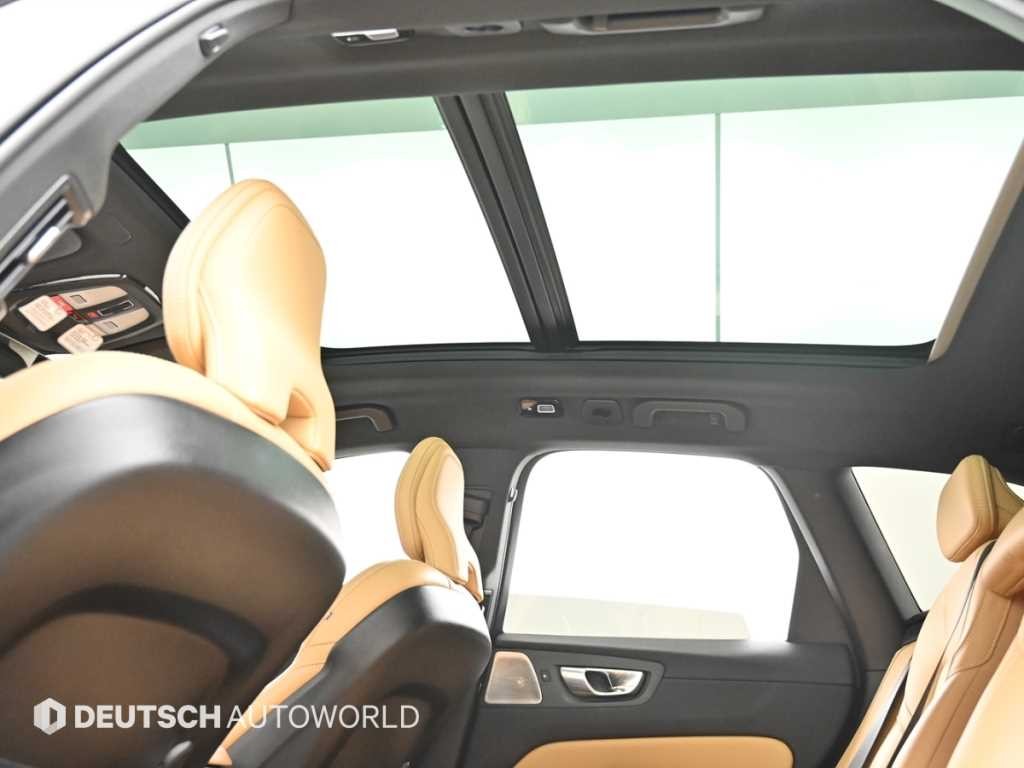 볼보 XC60 XC60(2세대) B5 AWD 얼티메이트 브라이트 이미지 18