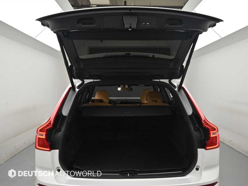 볼보 XC60 XC60(2세대) B5 AWD 얼티메이트 브라이트 이미지 19